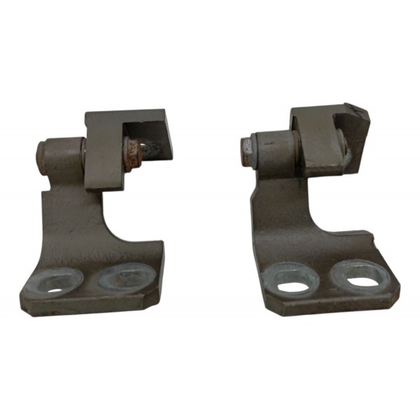 Dobradiça Porta Dianteira Direita Fiat Palio Essence 2015