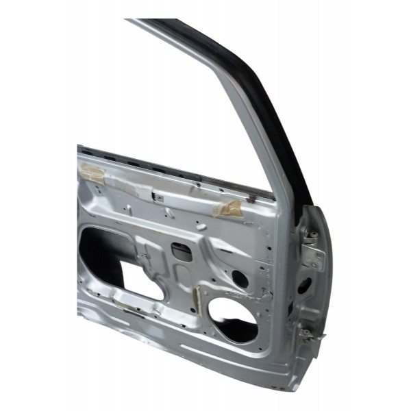 Porta Dianteira Esquerda Mercedes Benz A160 4p 2003 Detalhe - Dianteira - Esquerdo