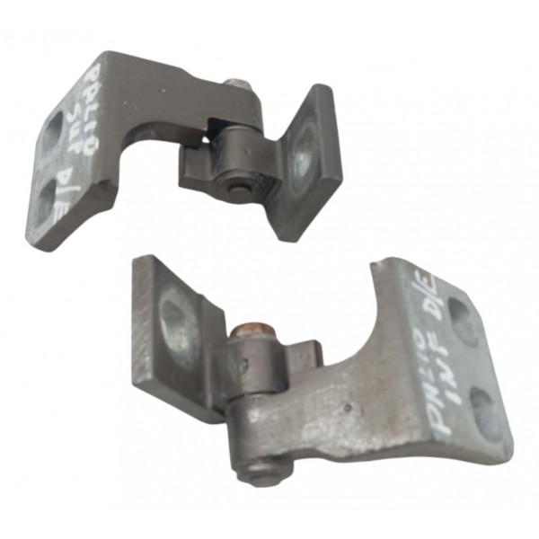 Dobradiça Porta Dianteira Esquerda Fiat Palio Essence 2015