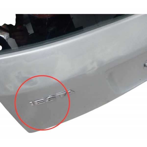 Tampa Traseira Ford Fiesta Hatch 1.6 2013 2014 2015 Prateado