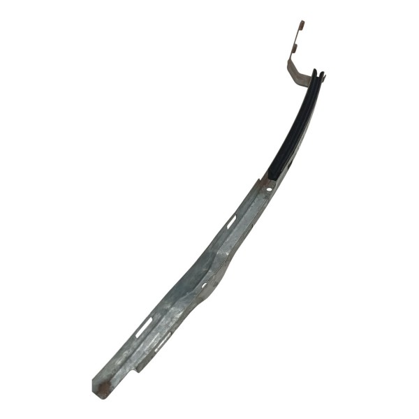 Canaleta Guia Vidro Porta Traseira Direita Gm Celta 2006