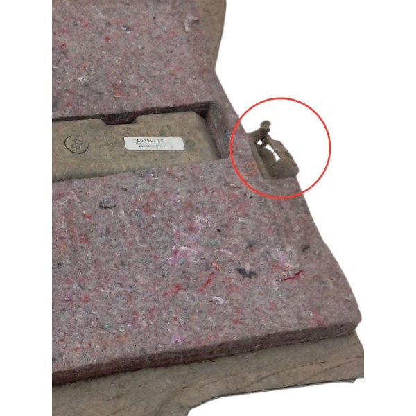 Moldura Inferior Direita Painel Mercedes A160 2003 Detalhe