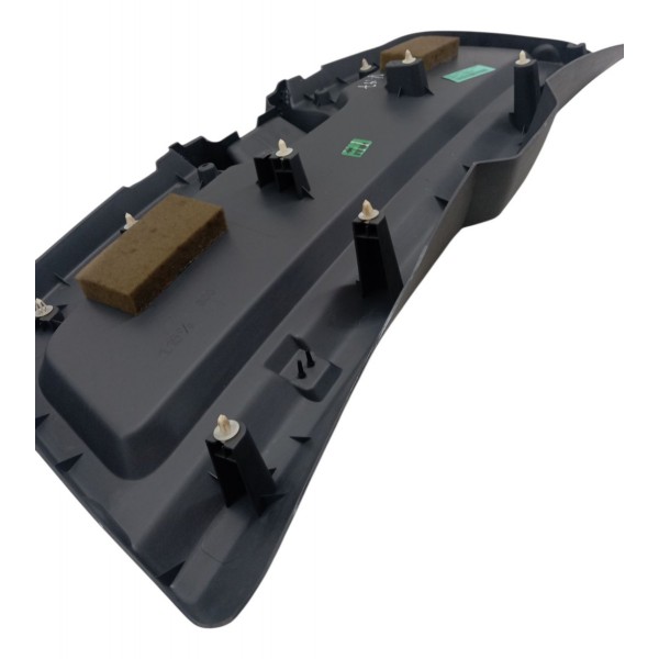 Acabamento Tampa Traseira Chevrolet Agile 2010 2011 2012