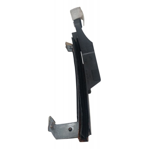 Canaleta Guia Vidro Dianteira Esquerda Ford Fiesta 1.6 2013
