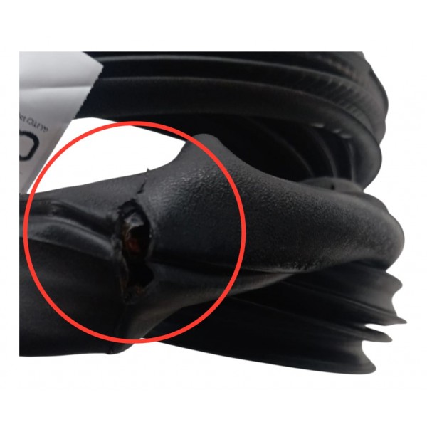 Borracha Dianteira Esquerda Chevrolet Agile 2010 Detalhe