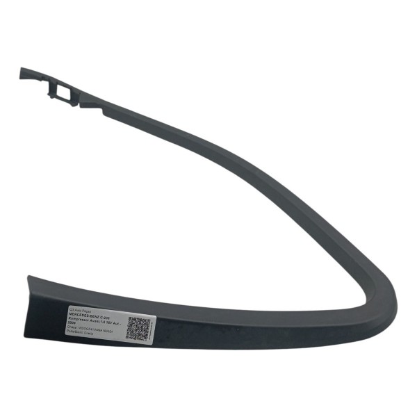 Acabamento Guarnição Dianteira Direita Mercedes C180 2011