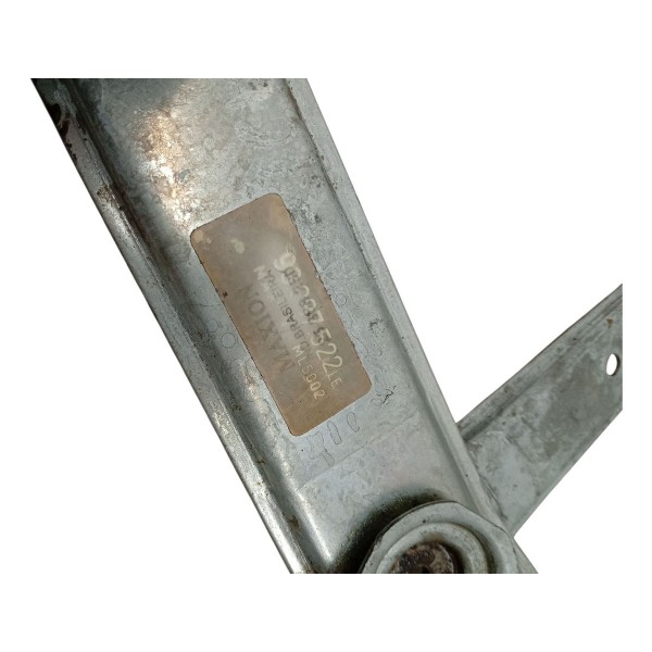 Maquina Vidro Dianteira Direita Chevrolet Celta 2001 2002