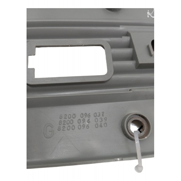 Moldura Interna Esquerda Bagageiro Renault Kangoo 2003