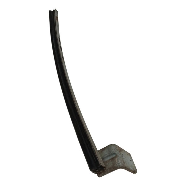 Canaleta Guia Vidro Direita Chevrolet Celta 2p1.0 2001 2002