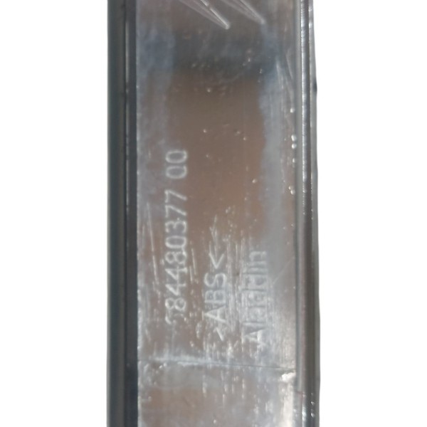 Friso Cromado Tampa Traseira Citroen C4 Pallas 2008 Detalhe