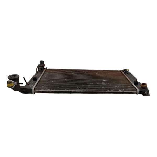 Radiador Toyota Corolla Fielder 1.8 2006 2007 2008 Detalhe