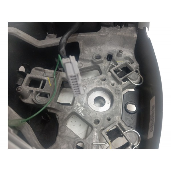 Volante Direção Comandos Nissan Versa 1.6 2017 2018 Detalhe