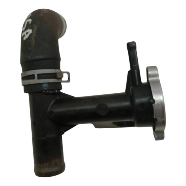 Tampa Cano Radiador Nissan Versa 1.6 2017 2018 2019 2020