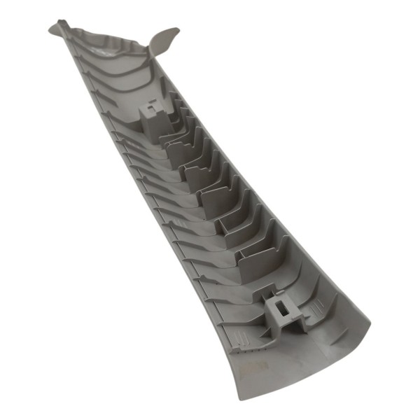 Moldura Coluna Direita Parabrisa Nissan Versa 2017 2018 2019