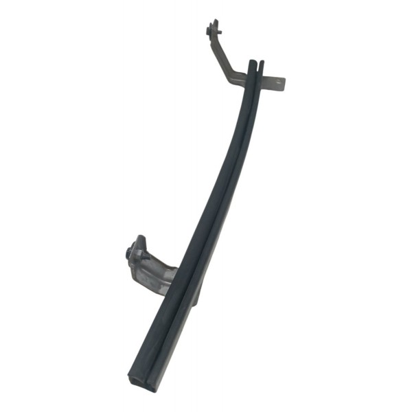 Guia Vidro Dianteiro Direito Nissan Versa 1.6 2017 2018 2019