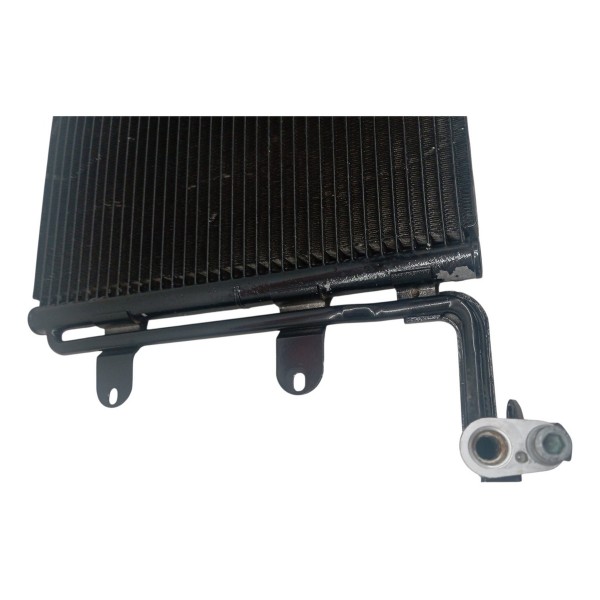 Condensador Ar Condicionado Volkswagen Golf 2.0 2001 Detalhe
