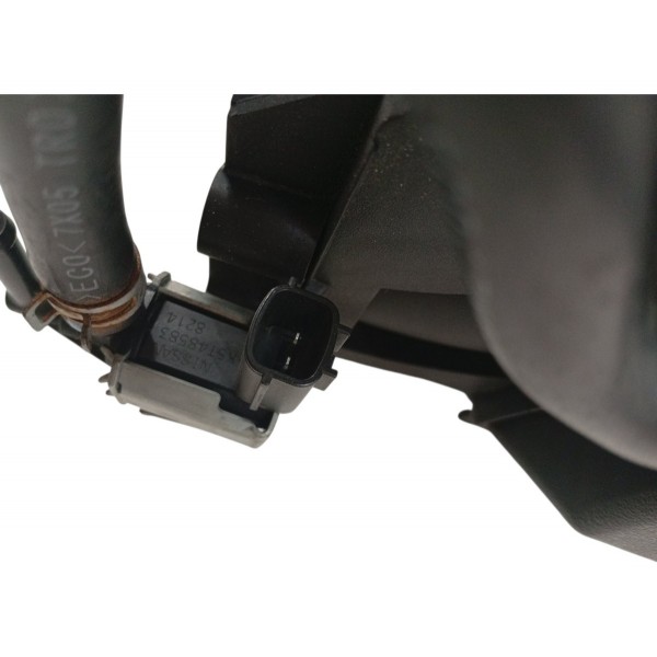 Coletor Admissão Nissan Versa 1.6 2017 2018 2019 2010