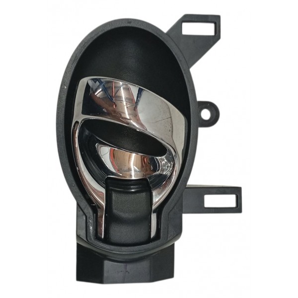 Maçaneta Interna Traseira Esquerda Nissan Versa 1.6 2019 Traseira