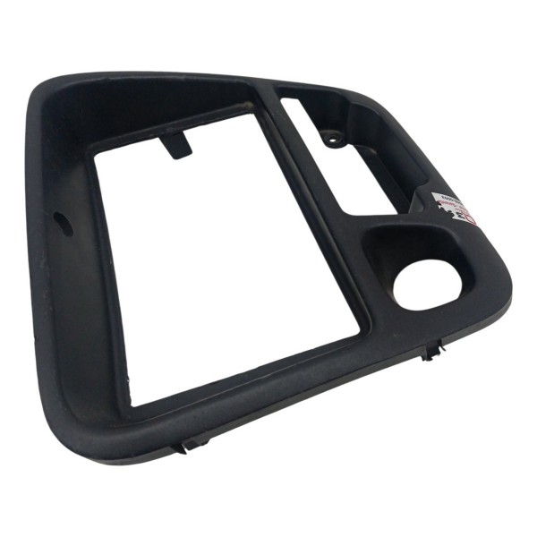 Moldura Console Central Som Chevrolet Tracker 2019