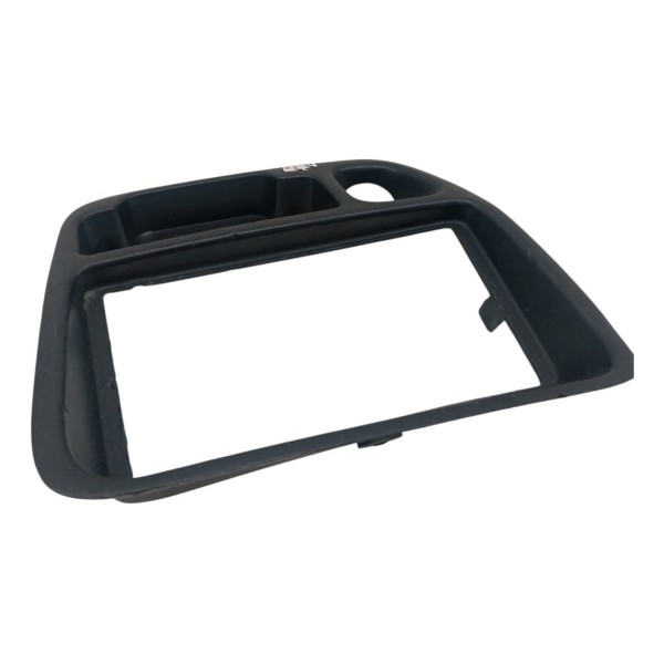 Moldura Console Central Som Chevrolet Tracker 2019