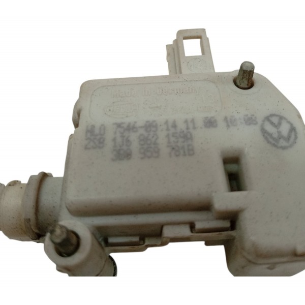 Trava Porta Malas Volkswagen Golf 2.0 2001 2002 2003 2004