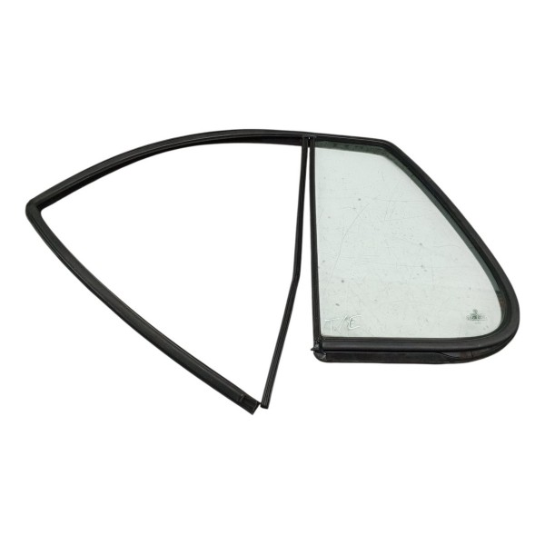 Vidro Fixo Traseiro Esquerdo Volkswagen Golf 2.0 2001 2002