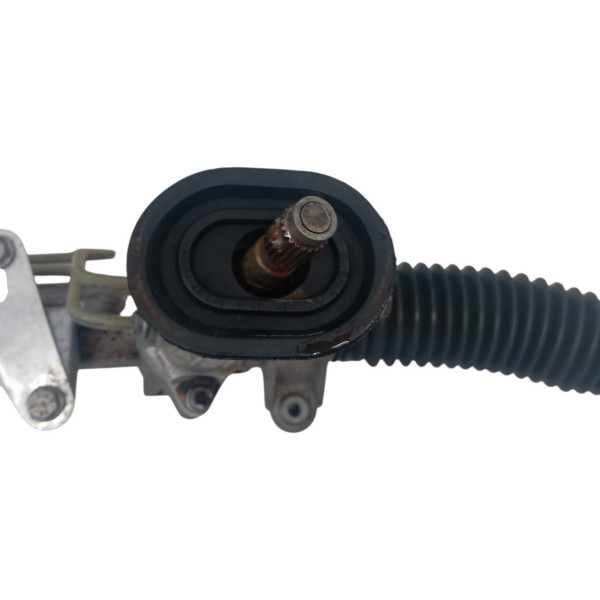 Caixa Direção Hidraulica Volkswagen Golf 2.0 2001 Detalhe