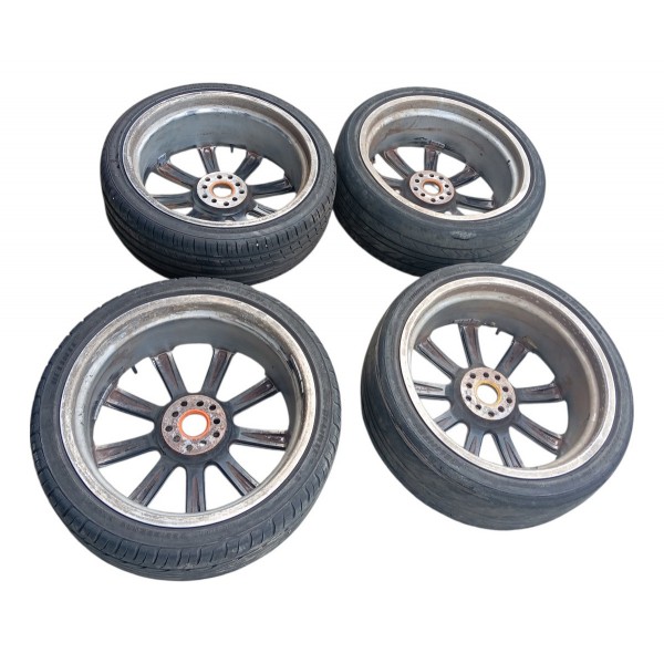 Jogo Roda Pneu 235/35r19 Delinte Thunder Golf 2001 Detalhe