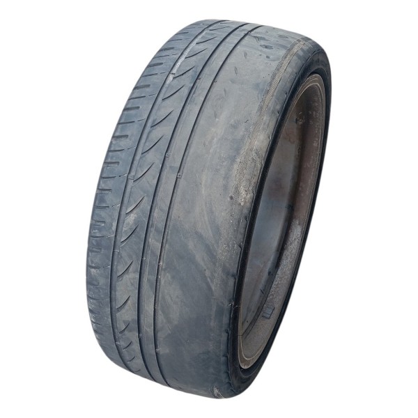 Jogo Roda Pneu 235/35r19 Delinte Thunder Golf 2001 Detalhe