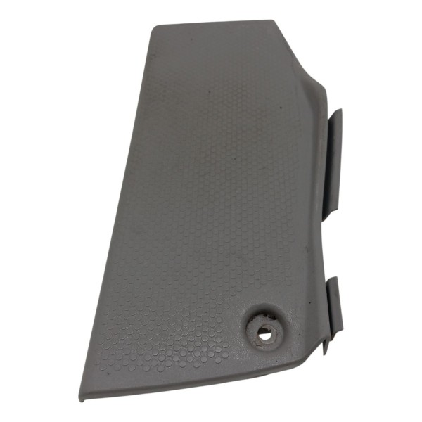 Moldura Apoio Descanso Pé Volkswagen Golf 2001 2002 Detalhe