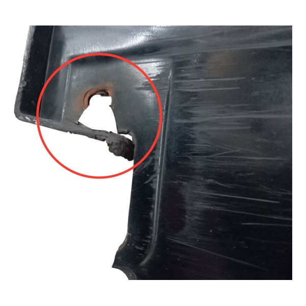 Parachoque Dianteiro Fiat Siena 1.0 2008 2009 2010 Detalhe