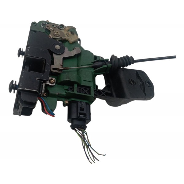 Fechadura Porta Dianteira Esquerda Volkswagen Golf 2001 2002