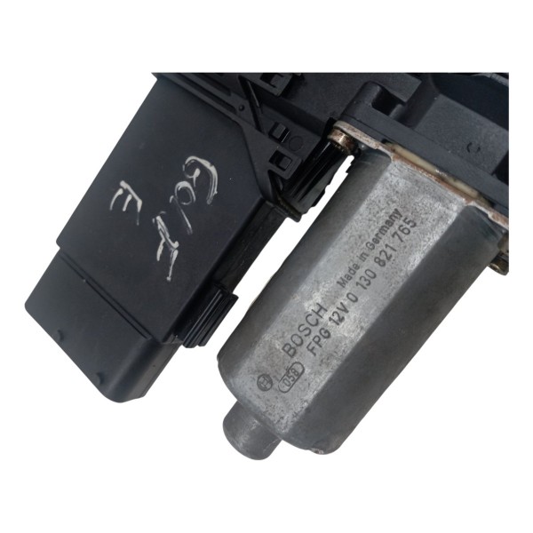 Motor Vidro Dianteiro Esquerdo Volkswagen Golf 2001 2002