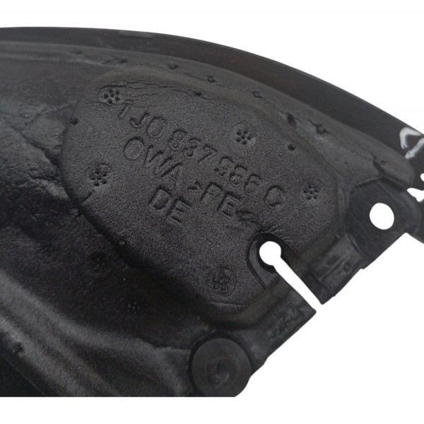 Moldura Interna Retrovisor Direito Vw Golf 2.0 2001 Detalhe