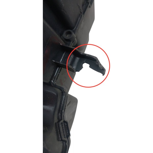 Caixa Filtro Ar Peugeot 307 1.6 2007 2008 Detalhe