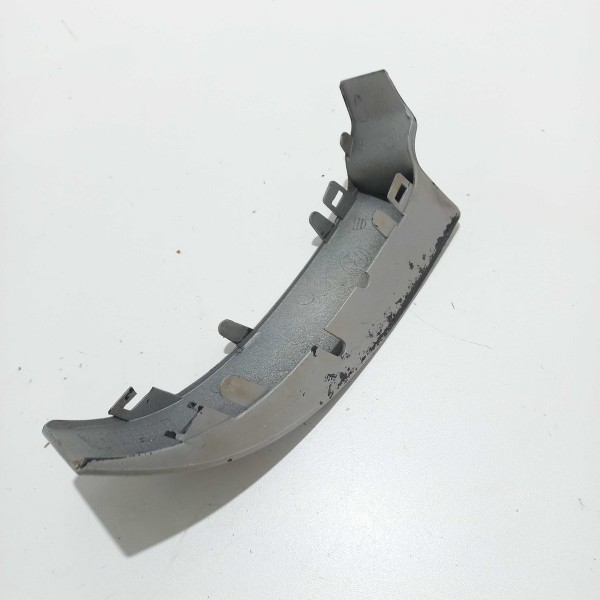 Moldura Inferior Lanterna Traseira Direita Volks Gol G4