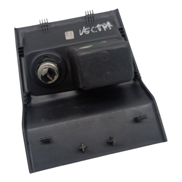 Moldura Traseira 12v Porta Treco Gm Vectra 2006 2007