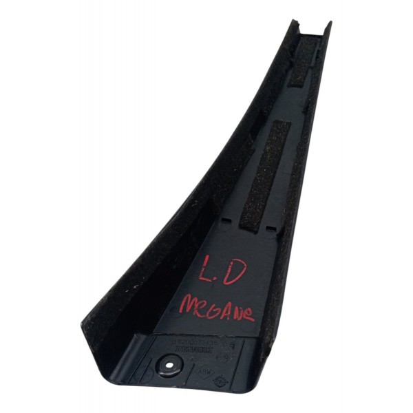 Moldura Externa Coluna Direita Renault Megane 2011 2012 2013