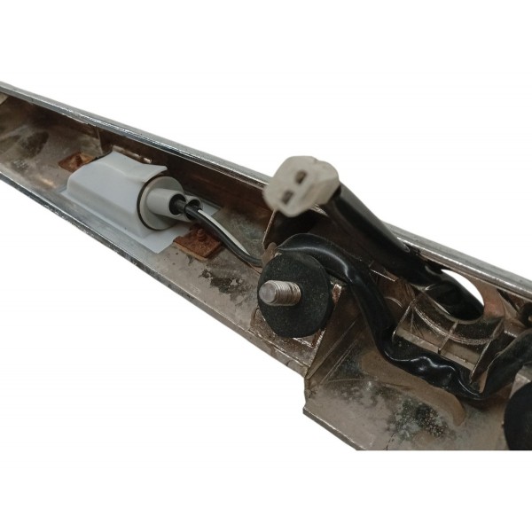 Friso Luz Placa Tampa Traseira Chery Qq 1.0 2011 2012 2013