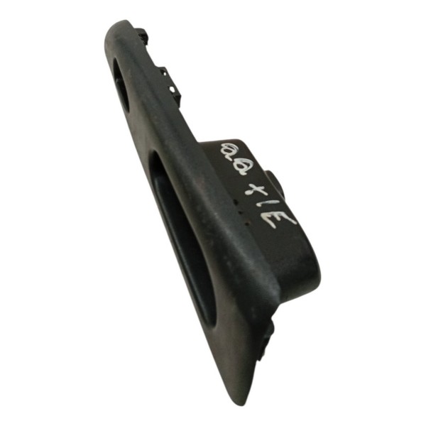 Moldura Traseiro Esquerdo Puxador Botão Chery Qq 2015 Detalh