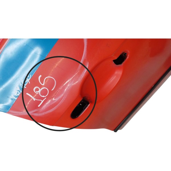 Porta Dianteira Direita Volkswagen Voyage 4p 2015 Detalhe Dianteira Direito