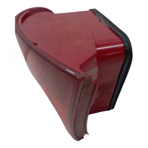 Lanterna Traseira Direita Fiat Siena 1.0 2008 2009 Detalhe Direito/passageiro