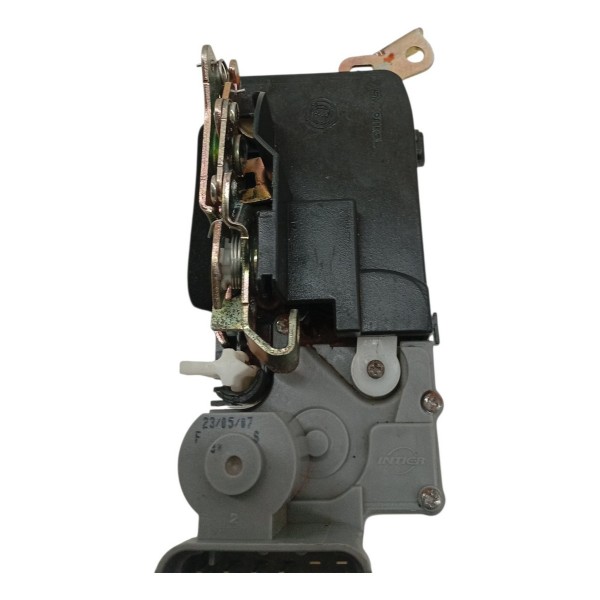 Fechadura Porta Traseira Esquerda Fiat Siena Palio 2008 2009