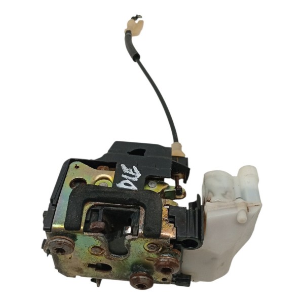 Fechadura Dianteira Esquerda Fiat Siena Palio 2008 Detalhe