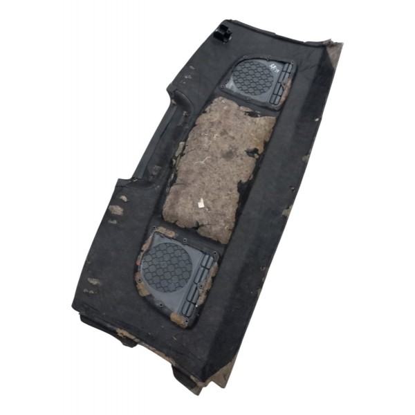 Tampão Bagagito Volkswagen Voyage 1.6 2015 Detalhe