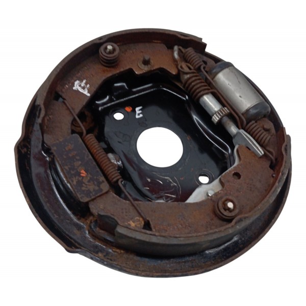 Sapata Espelho Freio Traseiro Esquerdo Fiat Siena 2008 2009