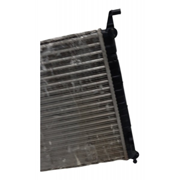 Radiador Água Motor Fiat Siena 1.0 2007 2008 2009 Detalhe