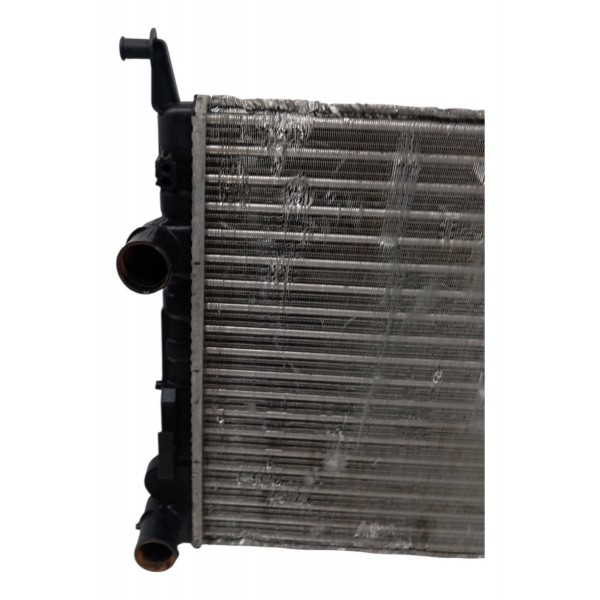 Radiador Água Motor Fiat Siena 1.0 2007 2008 2009 Detalhe