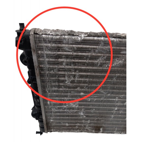 Radiador Água Motor Fiat Siena 1.0 2007 2008 2009 Detalhe