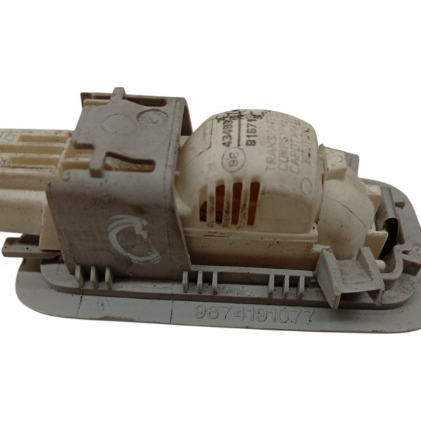 Luz Interna Teto Cortesia  Peugeot 3008 2014 2015 2016 2017